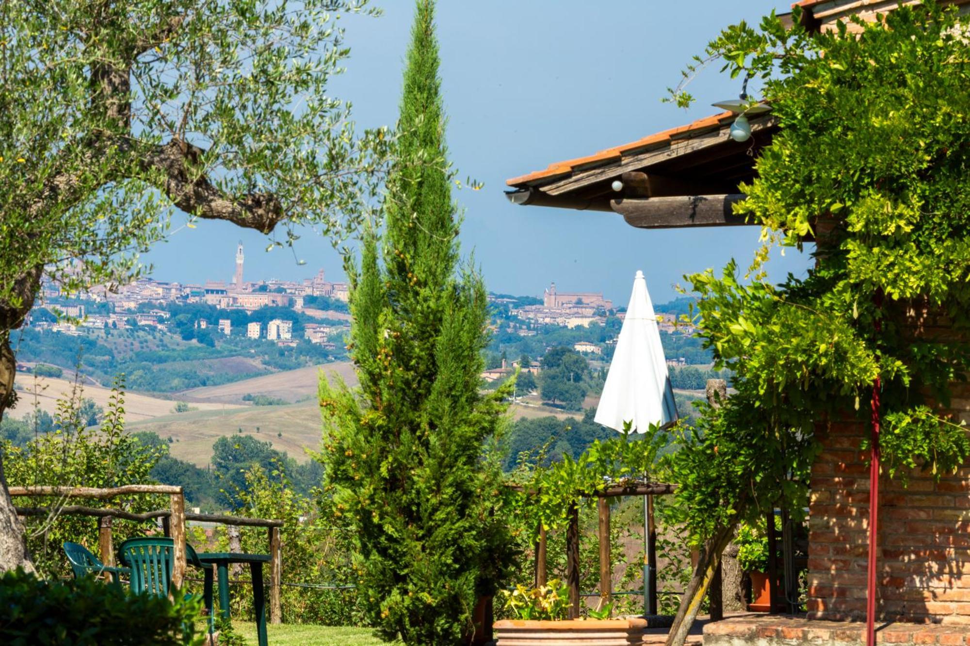 Casavacanze Vesta Isola d'Arbia Exteriér fotografie